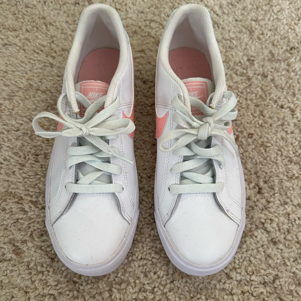 Nike Women's White and Coral Sneakers